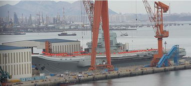 首艘國產航母甲板插上紅旗,這兩天下水可能性增大